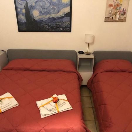 비테르보 La Finestra Di Umberto Vicino Al Centro Con Parcheggio Privato B&B 외부 사진