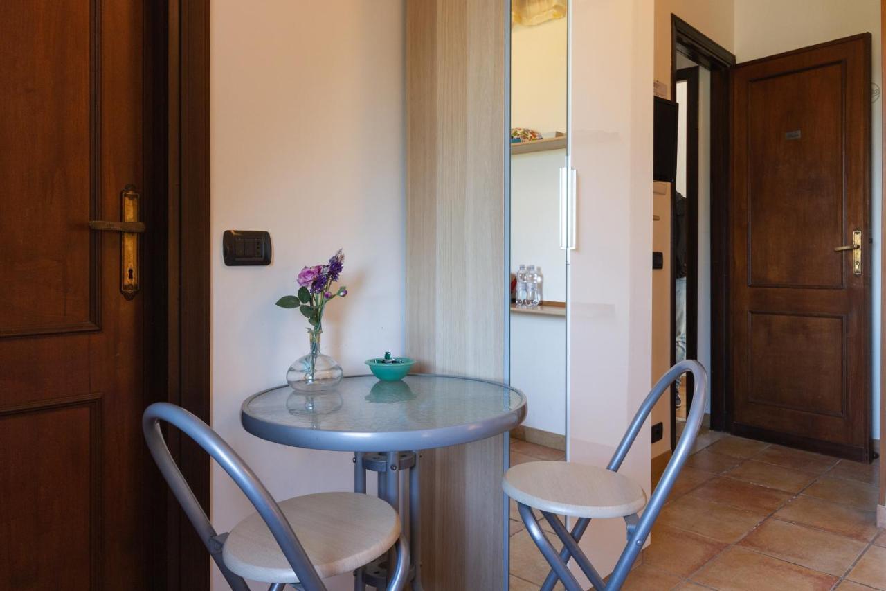 비테르보 La Finestra Di Umberto Vicino Al Centro Con Parcheggio Privato B&B 외부 사진