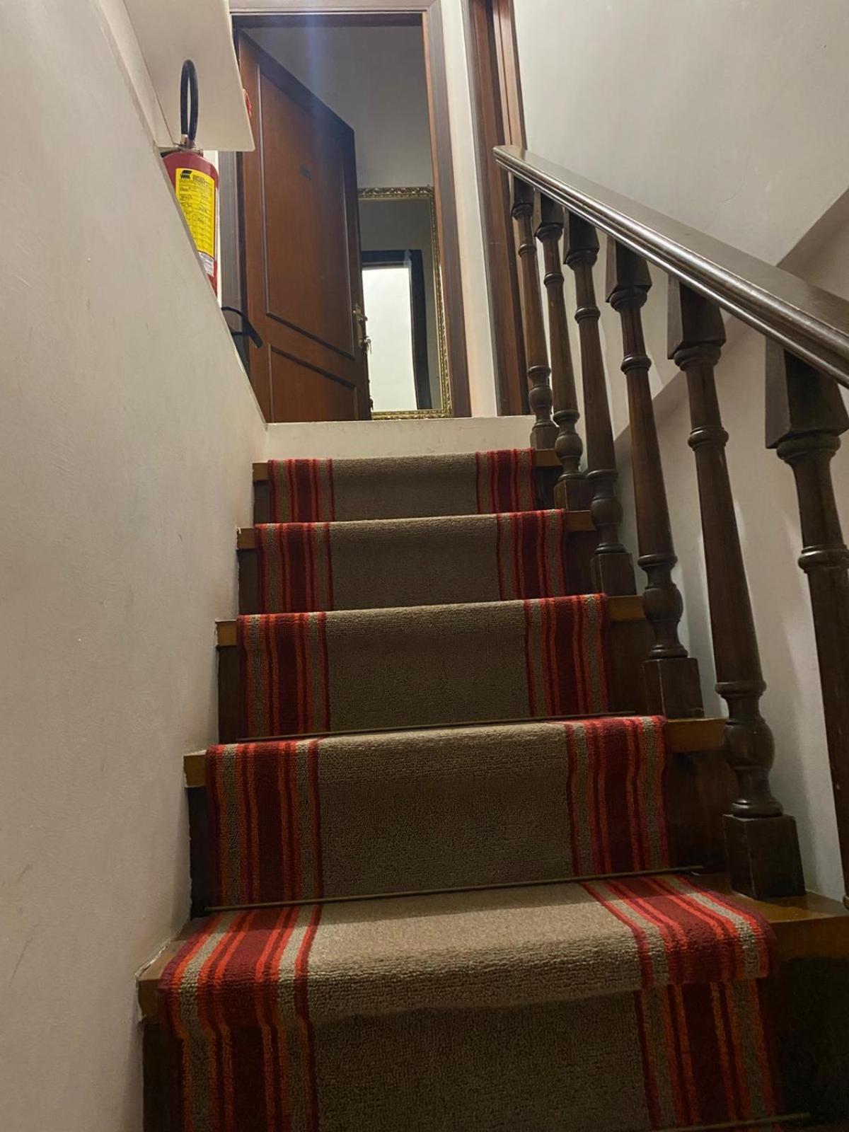 비테르보 La Finestra Di Umberto Vicino Al Centro Con Parcheggio Privato B&B 외부 사진